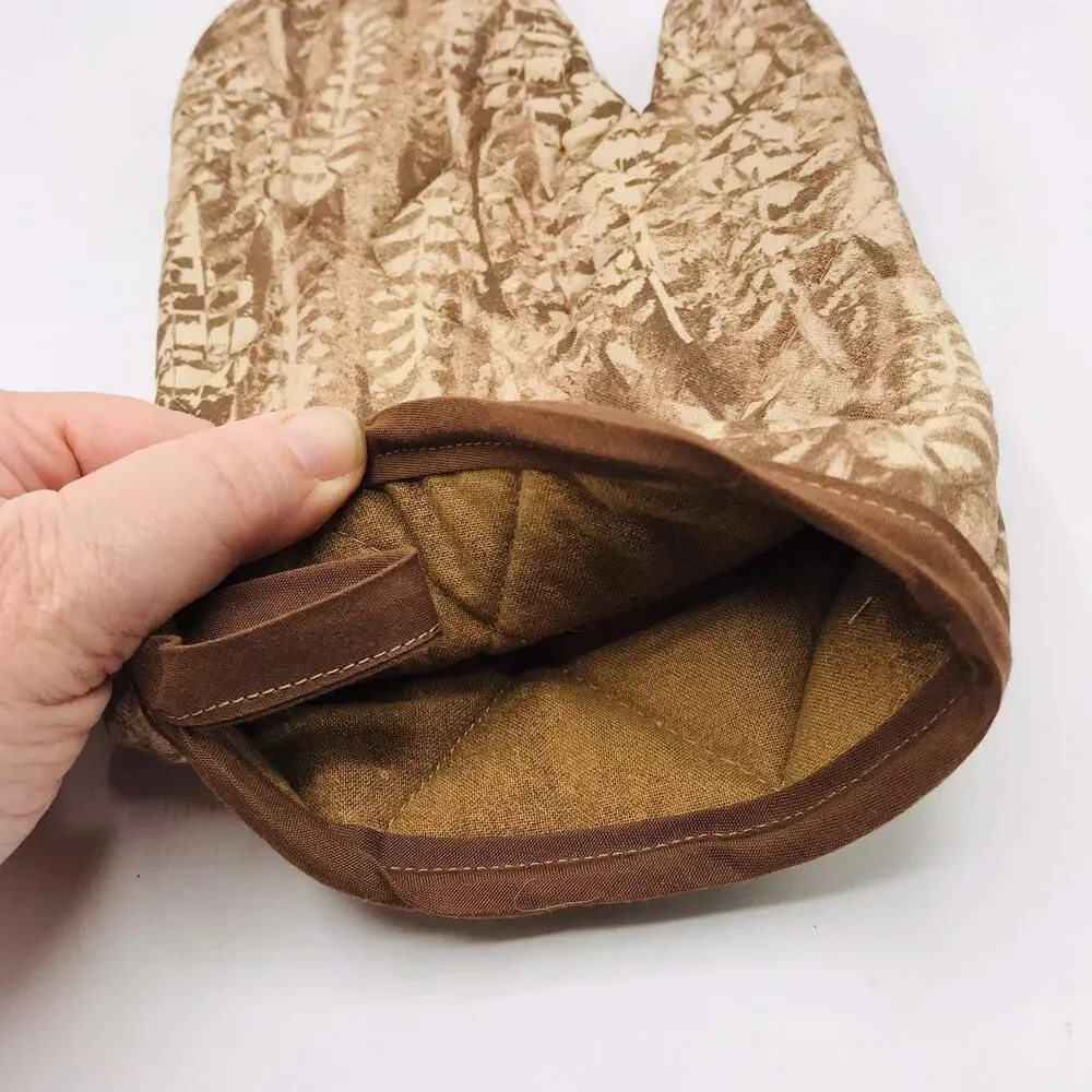 Oven Mitt, Neutral Print, Tan Beige Baking Mitt Gift